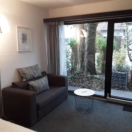Modernes 1 Studioapartment In Ruhiger Zentrumsnaher Lage - Free Parking Lejlighed
