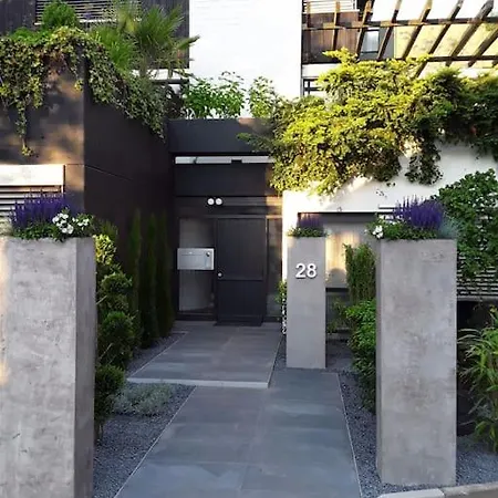 Lejlighed Modernes 1 Studioapartment In Ruhiger Zentrumsnaher Lage - Free Parking