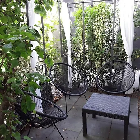 Lejlighed Modernes 1 Studioapartment In Ruhiger Zentrumsnaher Lage - Free Parking *